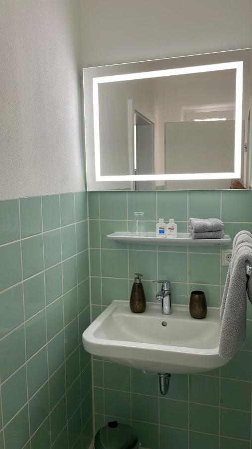 Apartment Naehe Ettlingen - 15 Min Zur Messe Karlsruhe Malsch  Luaran gambar